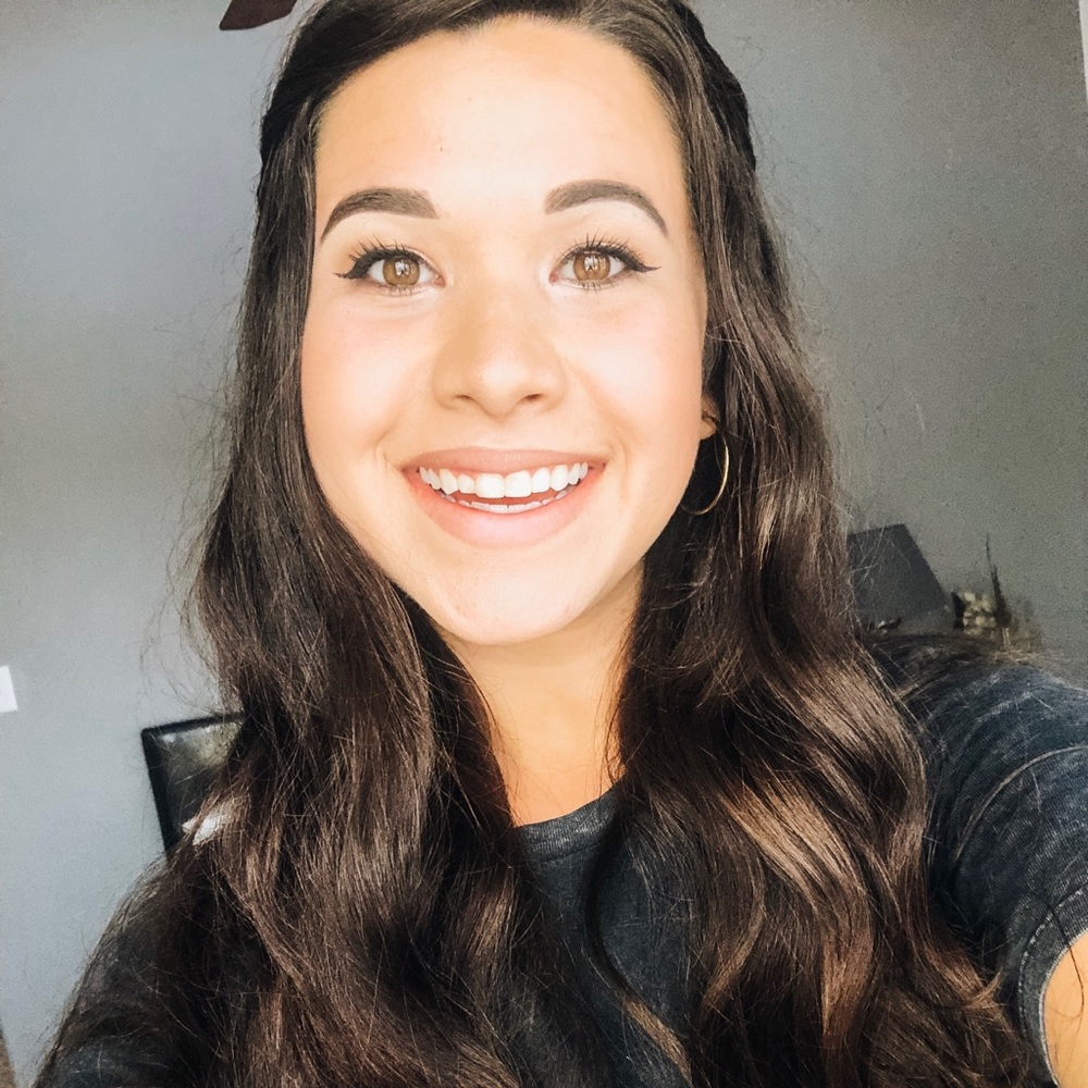 Meet your Posher, Megan